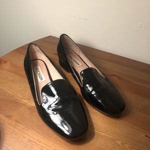 Steve Madden black women’s loafers